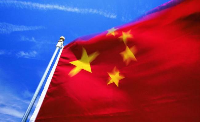 要带货了？杜新枝老两口款待客人菜品丰富，吸油烟机卫生状态遭嘲