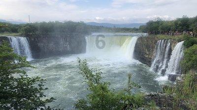为什么我电脑显示器突然变成“通用非即插即用监视器”？游戏画面