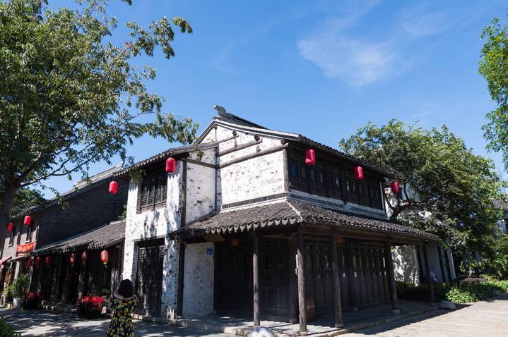 浙江自然：公司66.75%的限售股目前还未解禁，没有在市场上流通