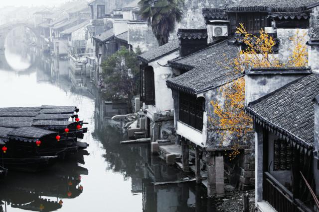 挺进地牢